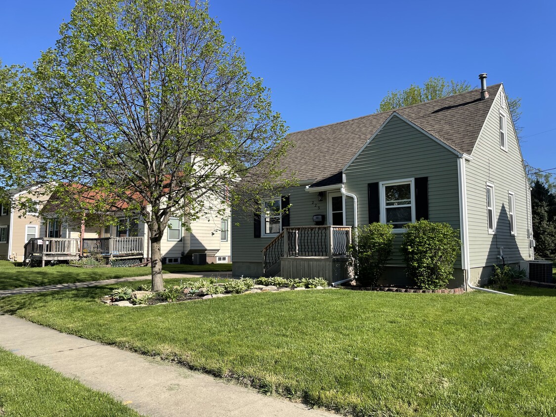 Front of House - 225 Hillside Ave