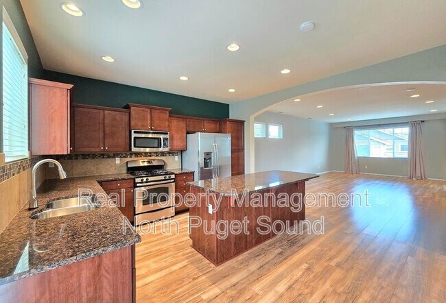 Foto del edificio - 1216 92nd Ave NE