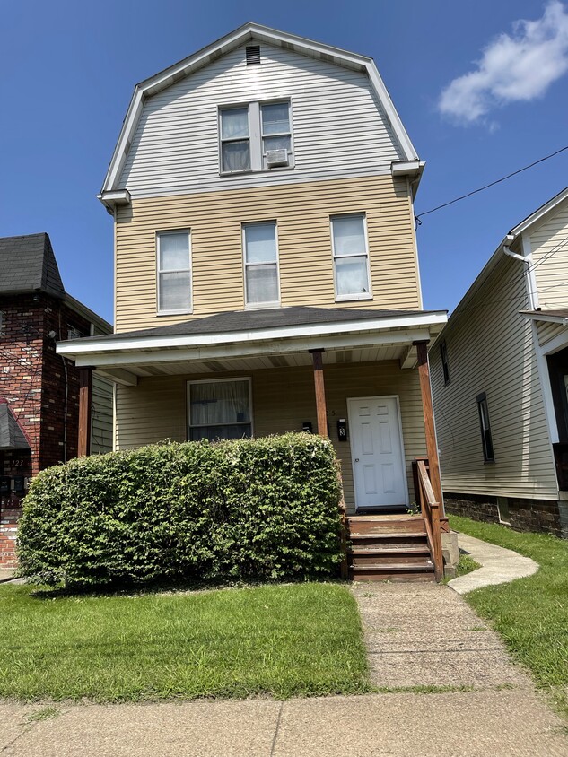 Primary Photo - 125 6th St