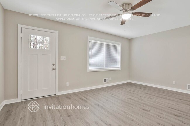 Foto del edificio - 327 Terrydale Dr SE