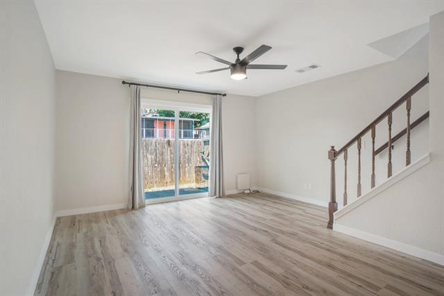 Foto del edificio - 618 W Collins St