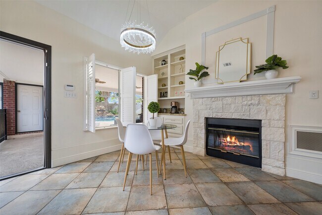 Foto del edificio - 14311 Islandwoods Dr