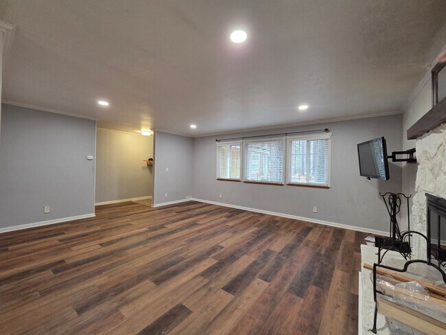 Foto del edificio - 1294 Pine Valley Rd