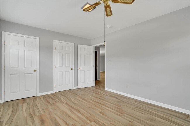 Foto del edificio - 442 Mignon Ln