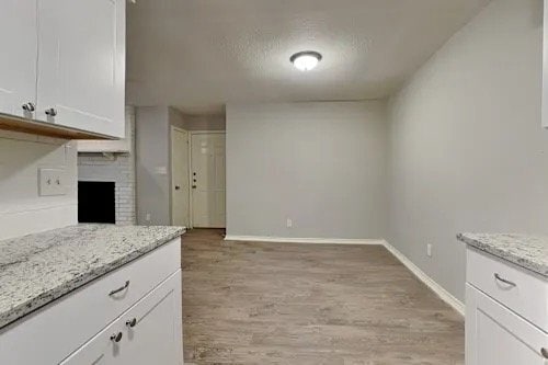 Building Photo - 7233 S 39th Way