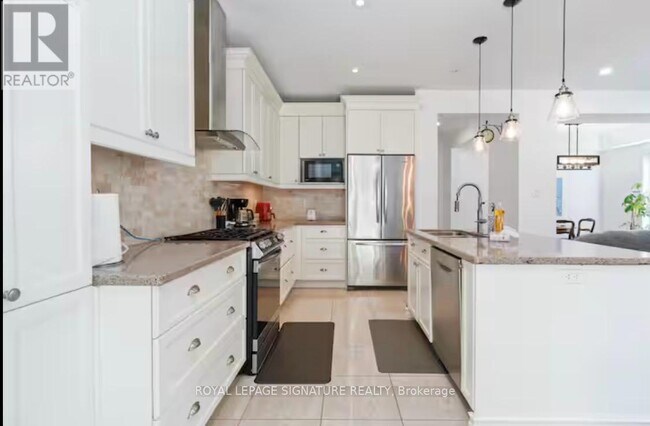 Building Photo - 83 Sundridge St