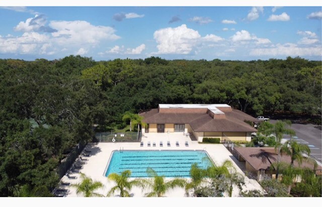 Foto del edificio - 11714 Raintree Lake Ln