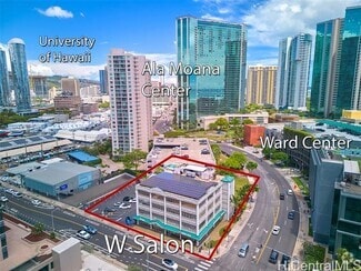 Building Photo - 401 Kamakee St