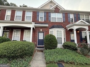 Building Photo - 1487 Cove Creek Cir