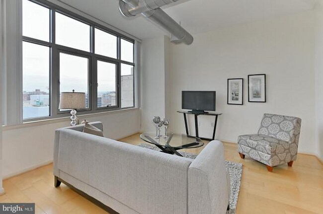 Foto del edificio - 811 4th St NW