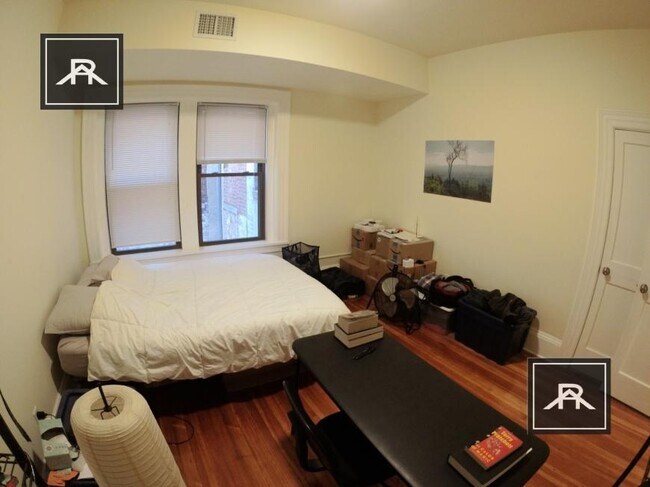 Foto del edificio - 2 bedroom in Brookline MA 02446
