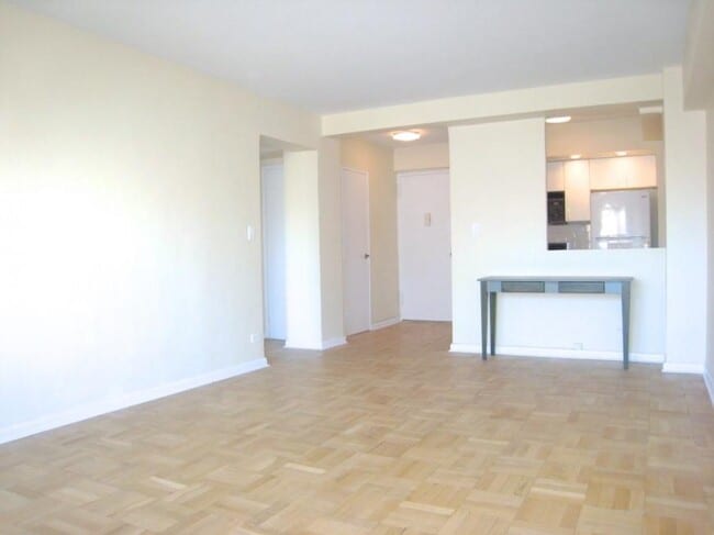 Building Photo - 2 bedroom in New York NY 10014