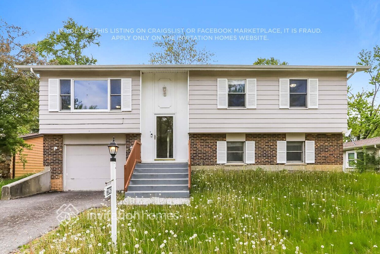 Foto principal - 22462 Imperial Dr