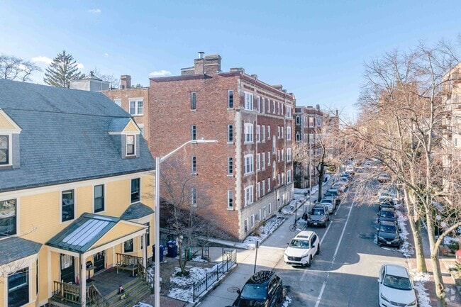 Building Photo - 8 Chauncy St