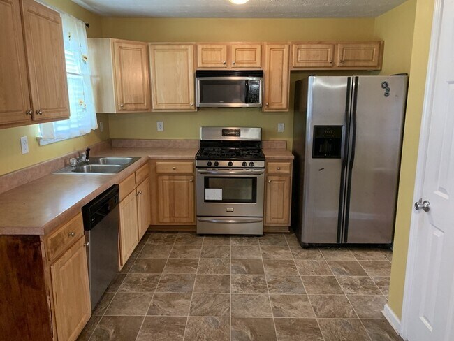 Building Photo - 50 Keyton Dr