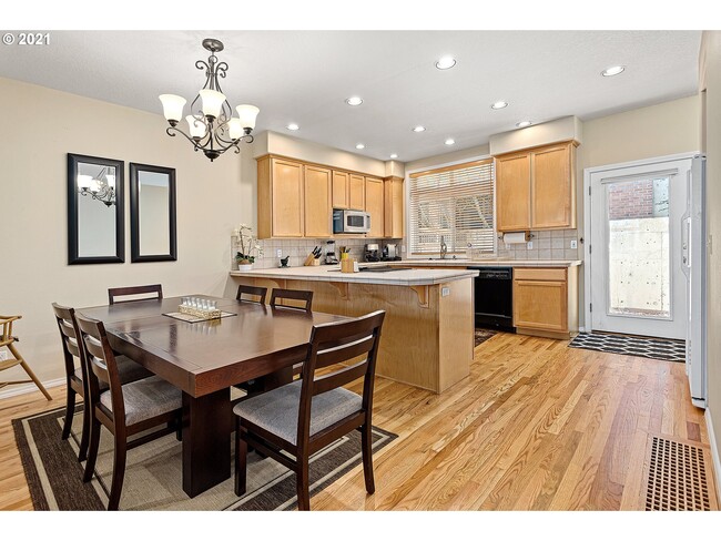 Foto del edificio - 1612 SW Montgomery St