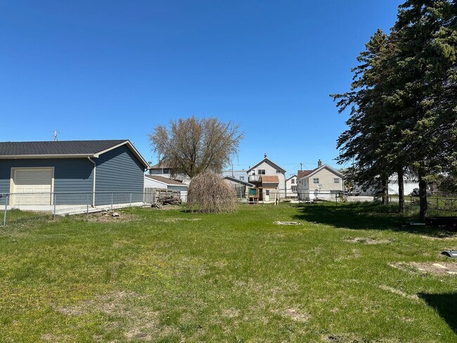 Foto del edificio - 3 Bedroom Single Family House- Two Rivers, Wi