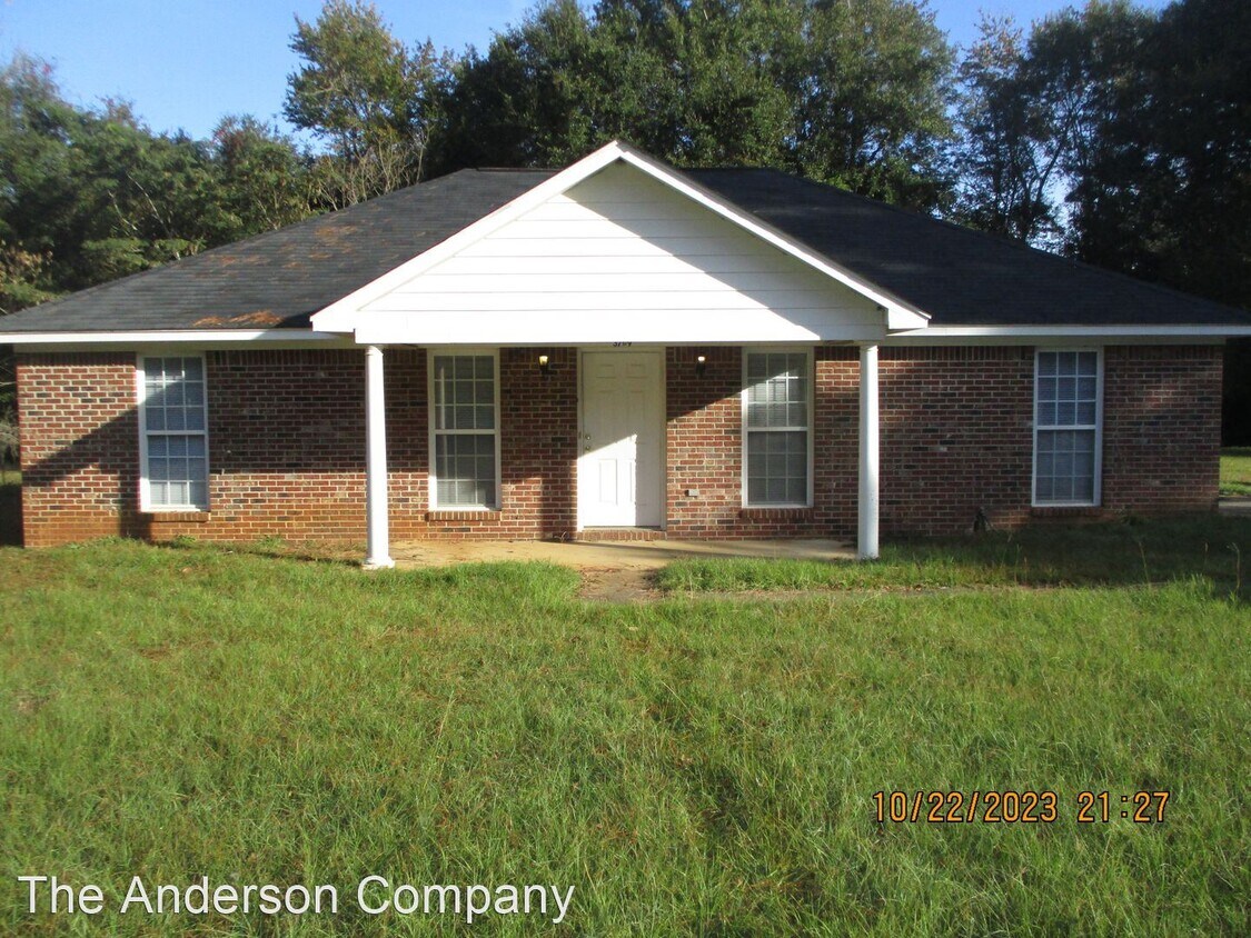 3 br, 2 bath House 3709 Countryside Dr. House Rental in Albany, GA