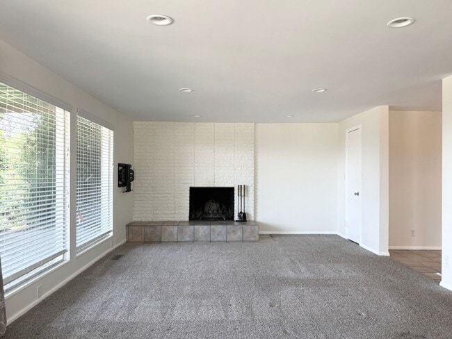Building Photo - 2814 Arcadia Heights Cir