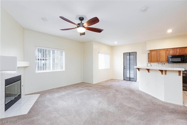 Foto del edificio - 5225 W Reno Ave