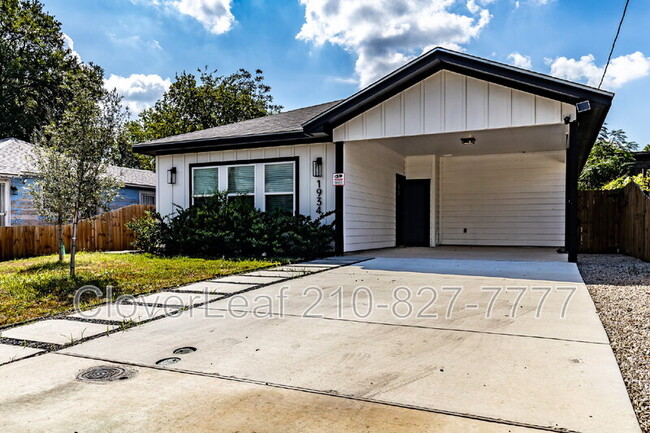 Photo - 1934 Lamar St House