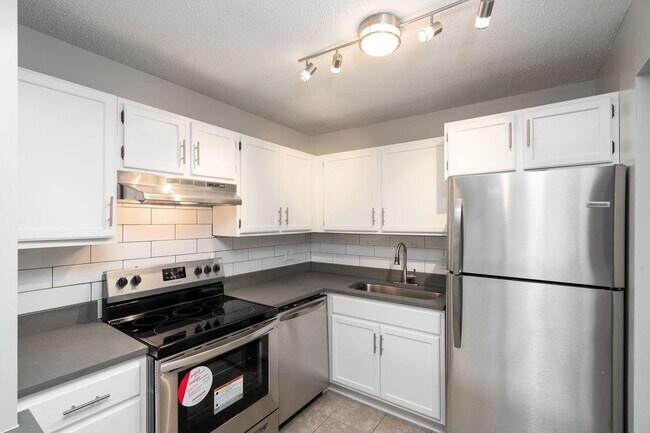 Foto del interior - 12751-12771 Greenwood Dr