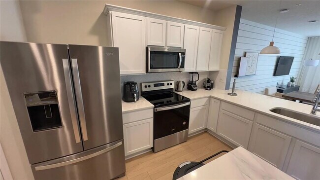 Foto del edificio - Luxury furnished 3-Bed in Winter Park