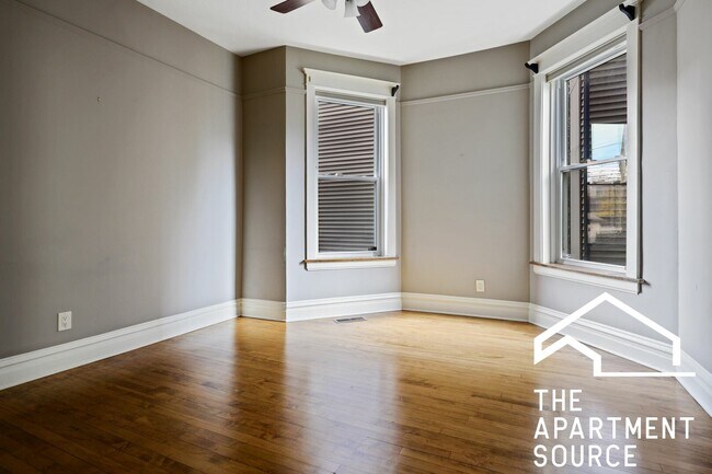 Building Photo - 3508 N Bosworth Ave