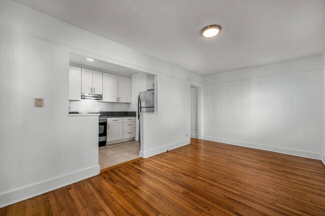 Foto del edificio - Santa Monica Living at its BEST!!!