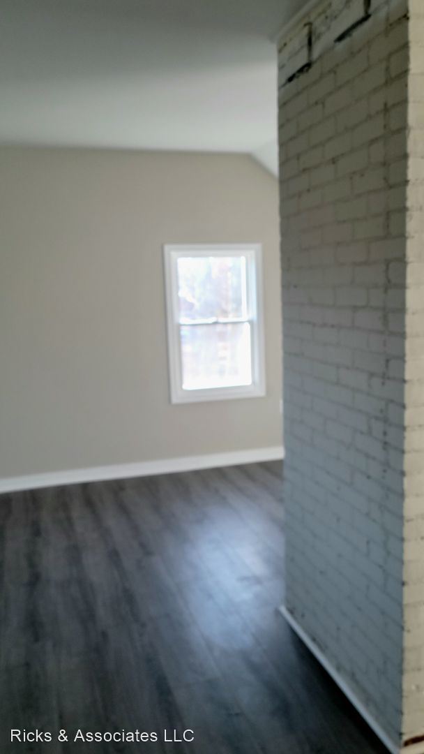 Building Photo - 4 br, 2 bath House - 1740 Randolph ave.