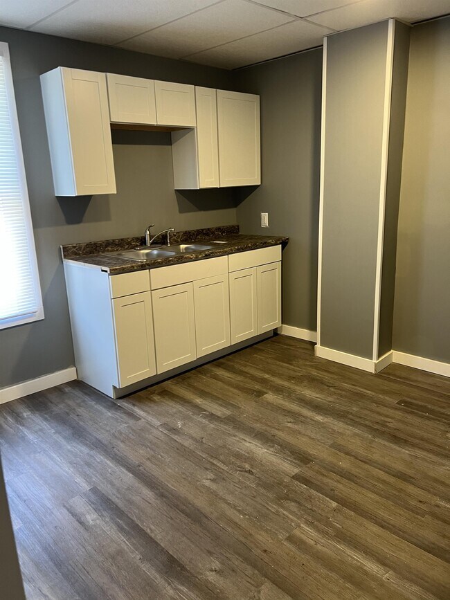 Foto del edificio - 2536 NE Monroe St