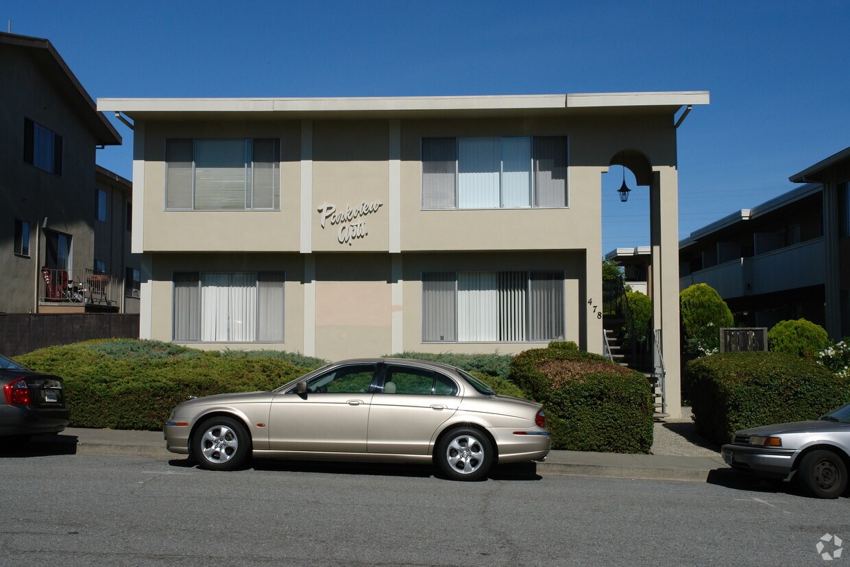 Building Photo - 478 Lincoln Cir