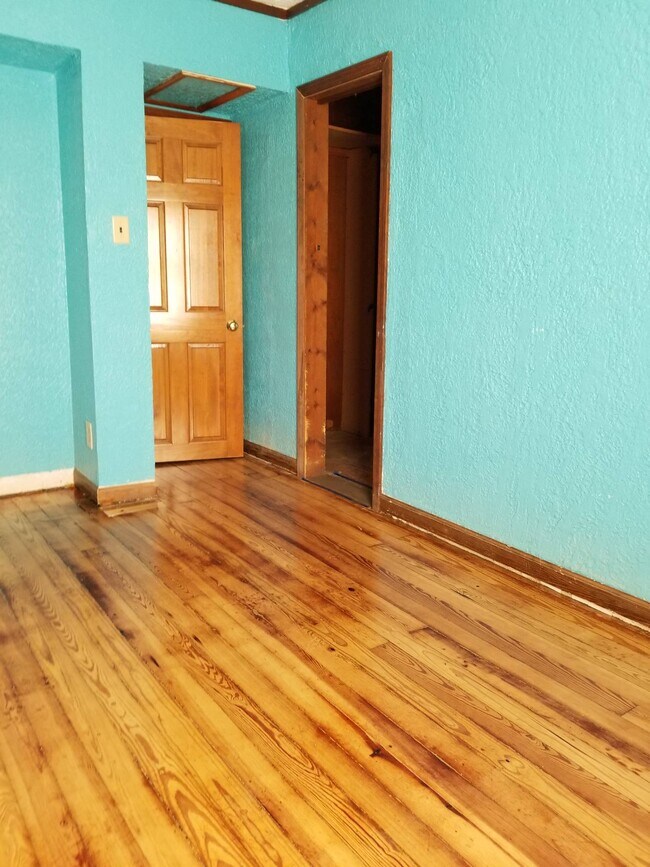 Foto del edificio - 315 W Ashley St