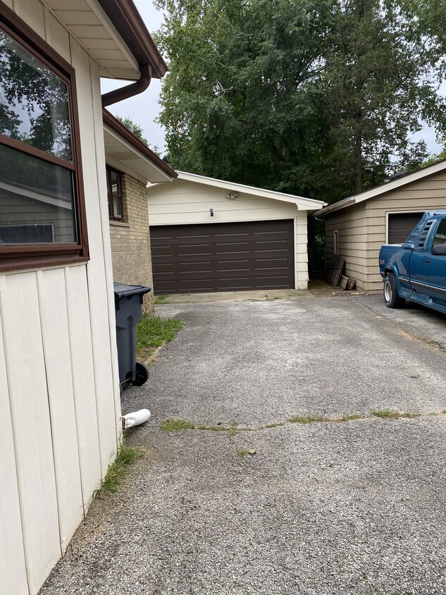 Garage - 91 Beech Ave