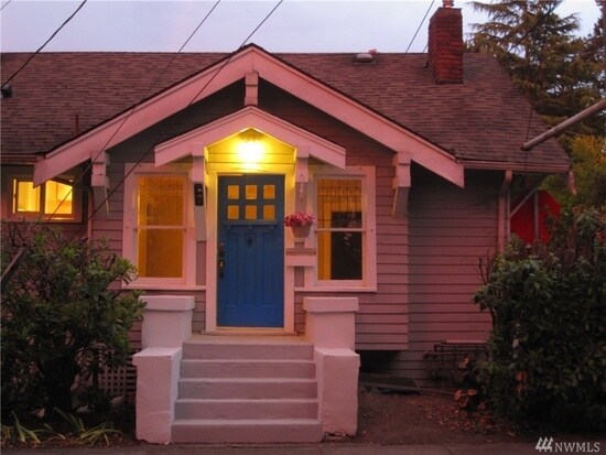 Building Photo - 525 1/2 West Raye Street, Seattle, WA, 98119