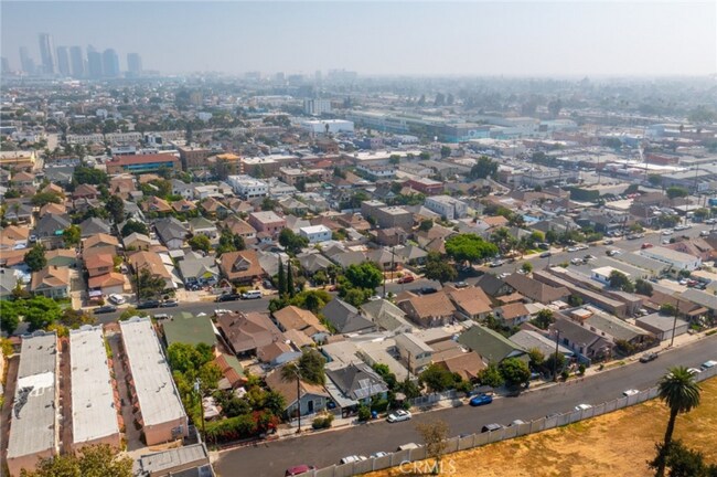 Foto del edificio - 1714 Walton Ave