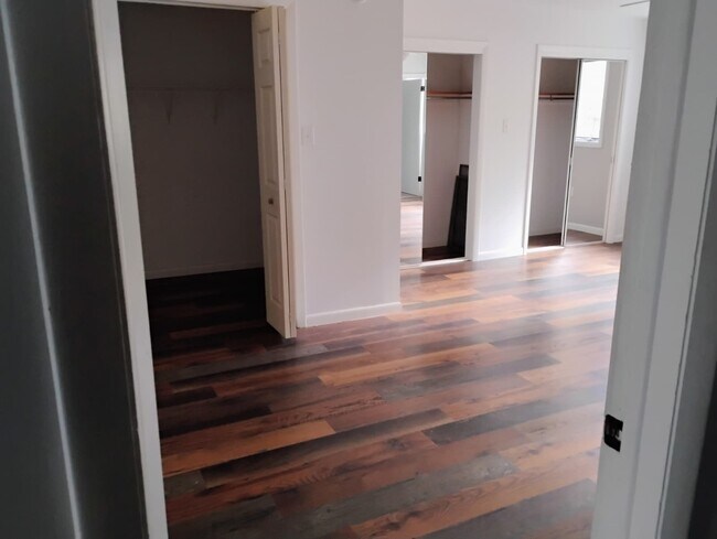 Foto del edificio - 110 W Fairview St