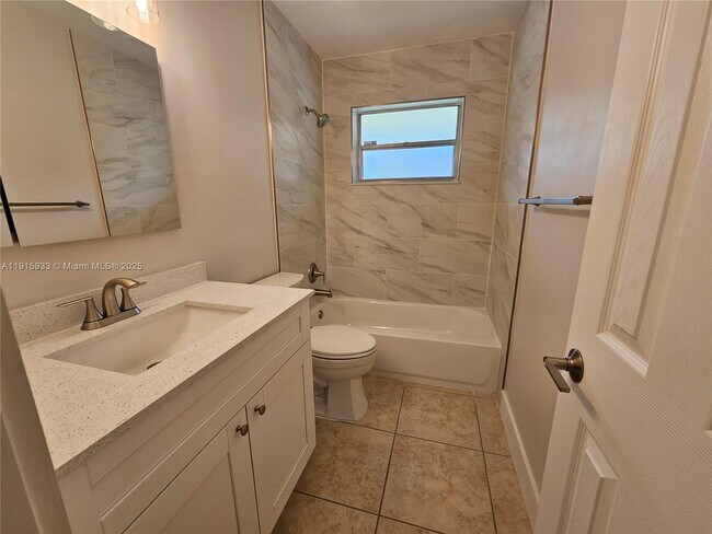 Foto del edificio - 2509 Hayes St