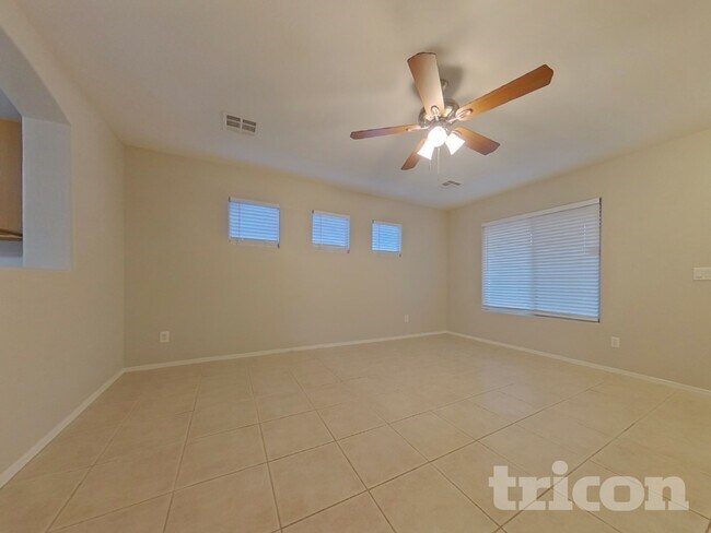 Foto del edificio - 2522 S 114th Ln