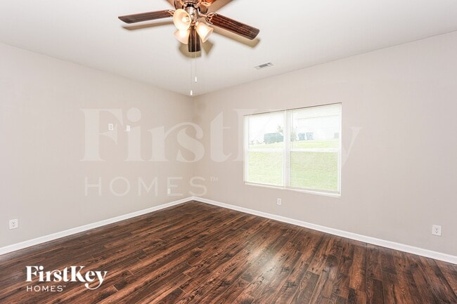 Building Photo - 1024 Wood Duck Way