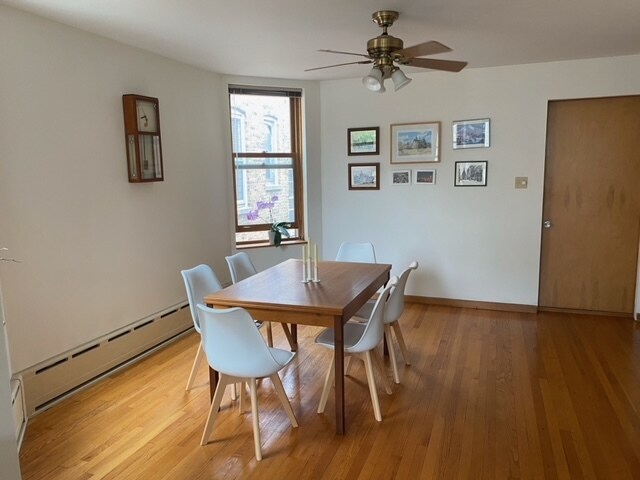 Dinning Room - 2310 W Giddings St
