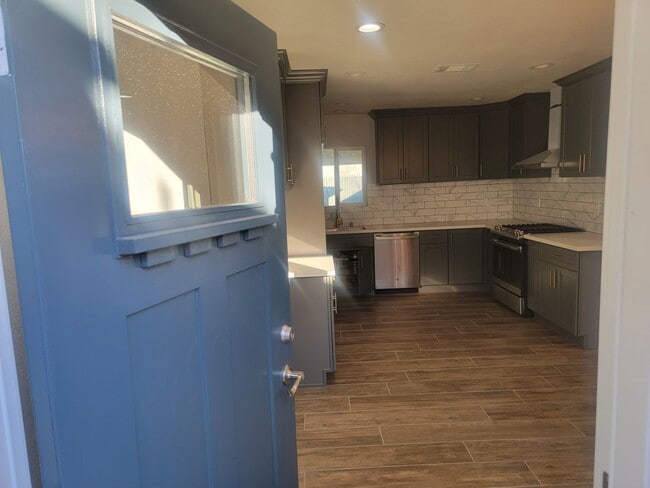 Photo - 7401 Valaria Dr Apartment