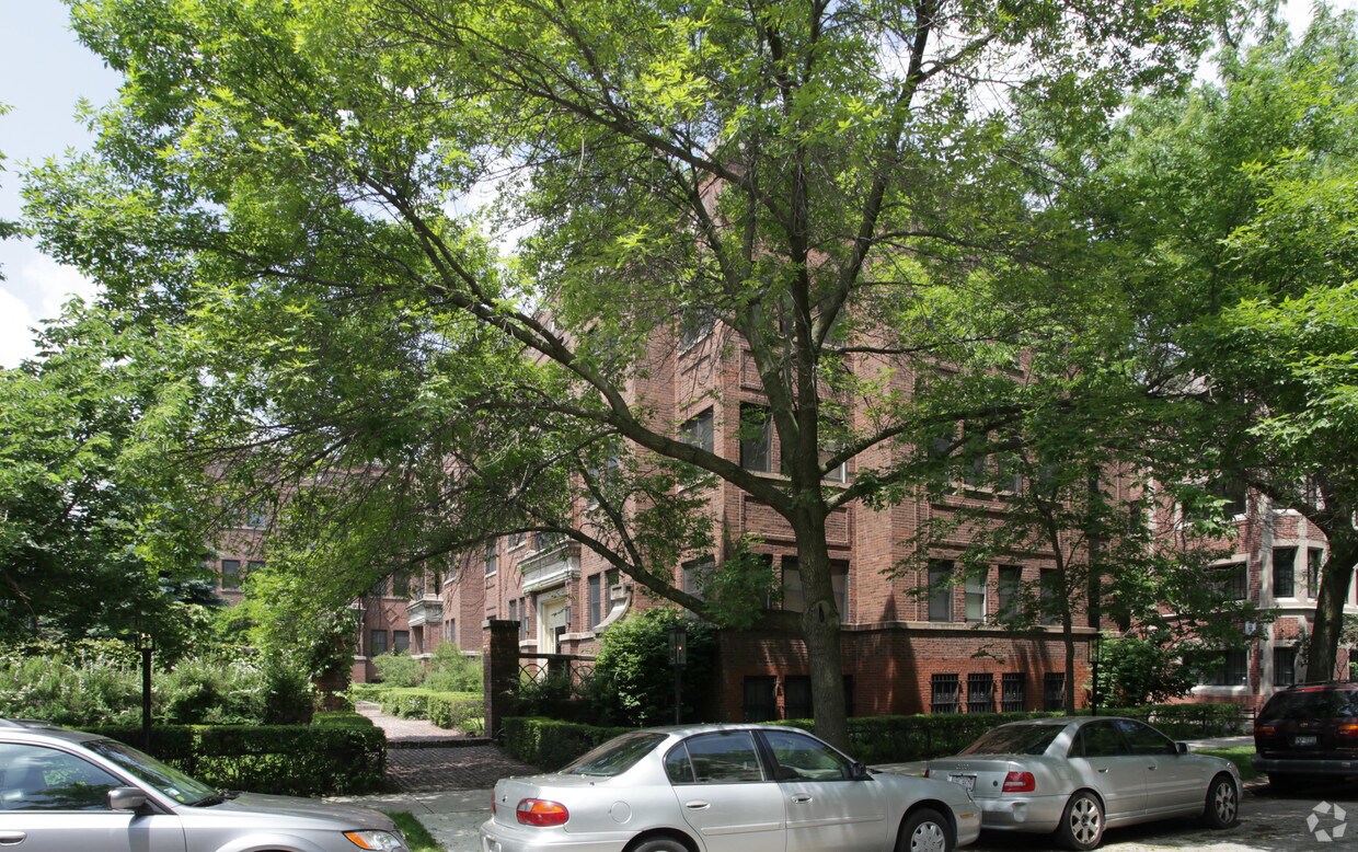 Foto del edificio - 5714-5718 S Kenwood Ave