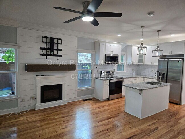 Foto del edificio - Gorgeous 3 Bedroom House in Atlanta!