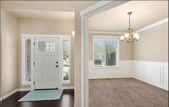 Foto del edificio - 1621 Bellerive Way SE