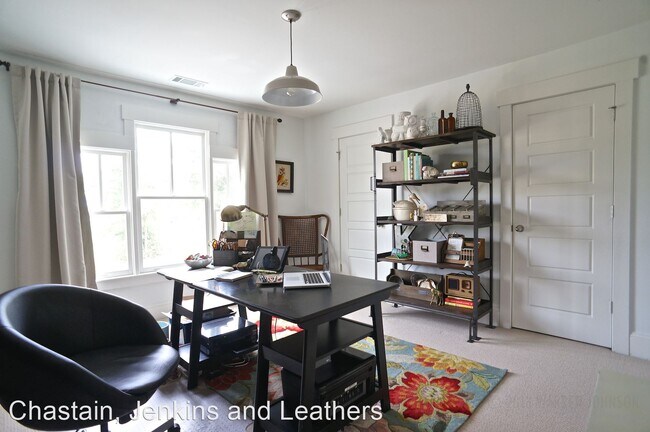 Building Photo - 3 br, 2.5 bath House - 315 Northside Drive