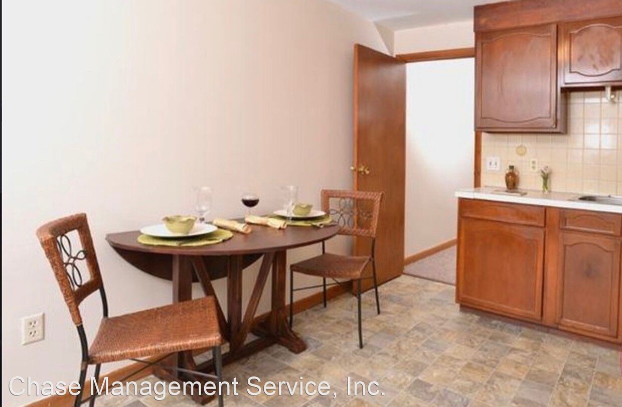 Foto del edificio - 1139 Thorndike St
