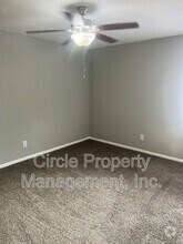 Building Photo - 4030 Hunters Ridge Dr SW