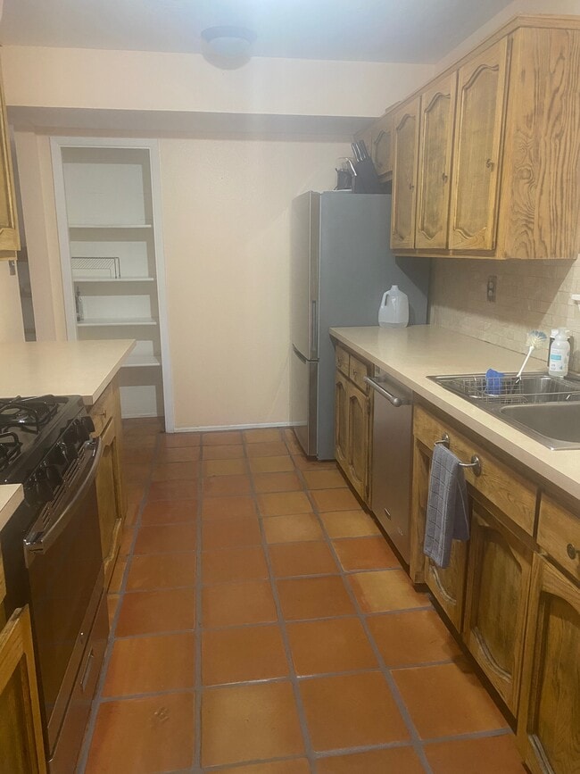 Original saltillo tile, refinished - 1083 Sunshine Way