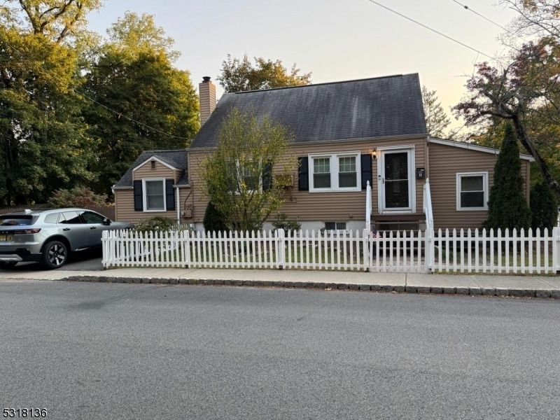 Primary Photo - 1 Bassett Ave